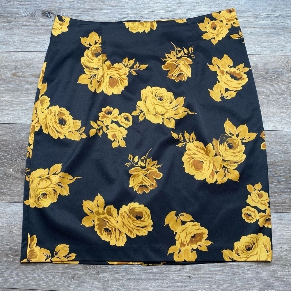 Mac & Jac Women’s Floral Mini Skirt Plus Size 14 Gold/Black